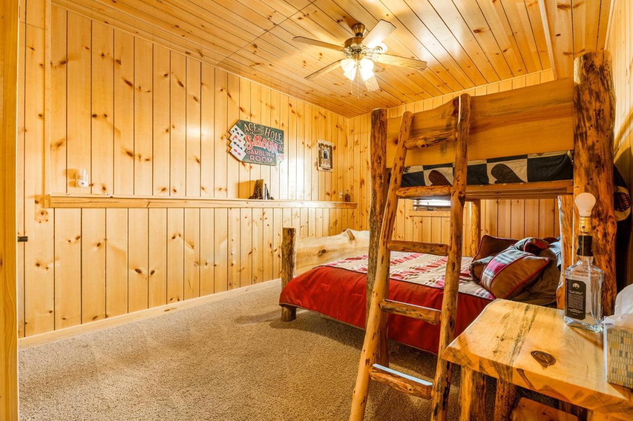 Liberty Lodge At Terry Peak Lead Esterno foto